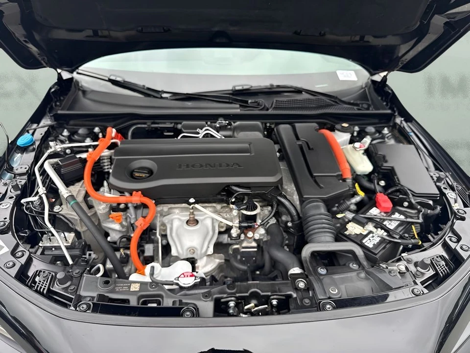2025 Honda Civic 11th Gen - Image 18 of 23