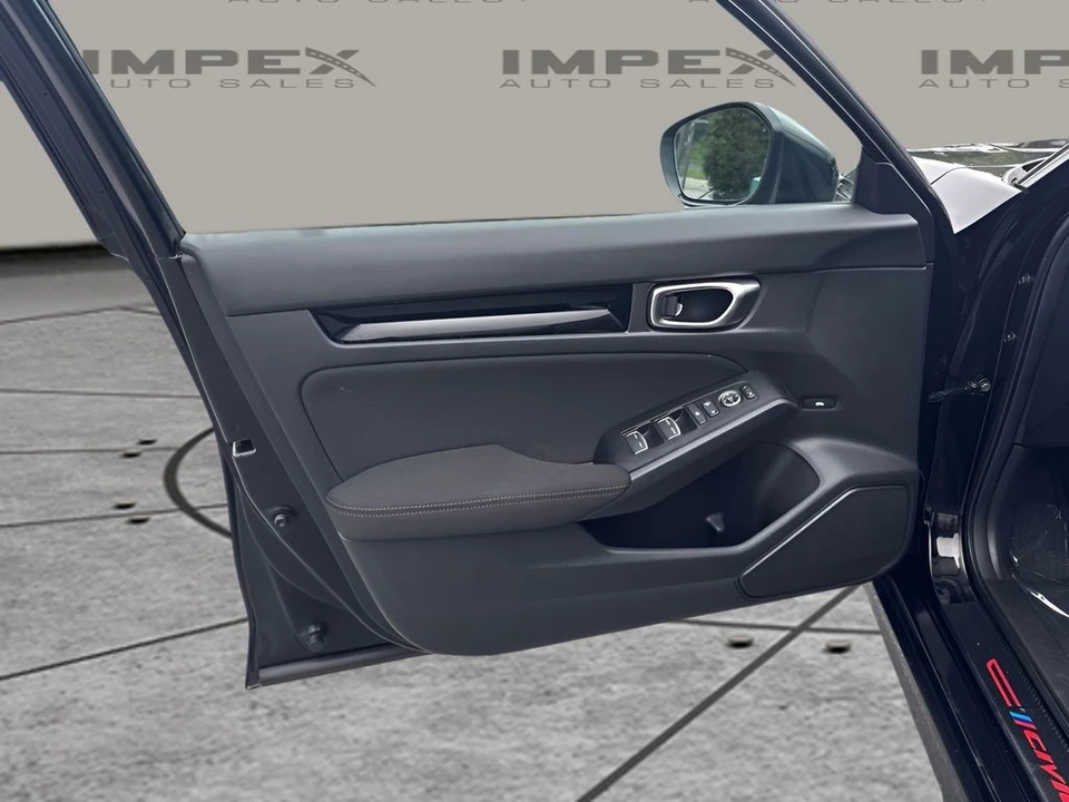 2025 Honda Civic 11th Gen - Image 15 of 23