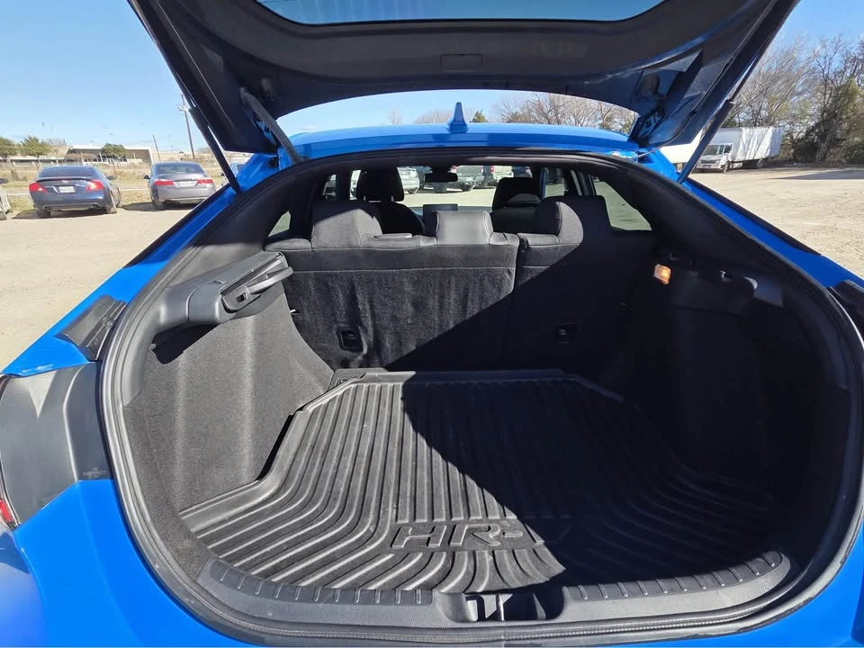 2025 Honda Civic 11th Gen - Image 9 of 14