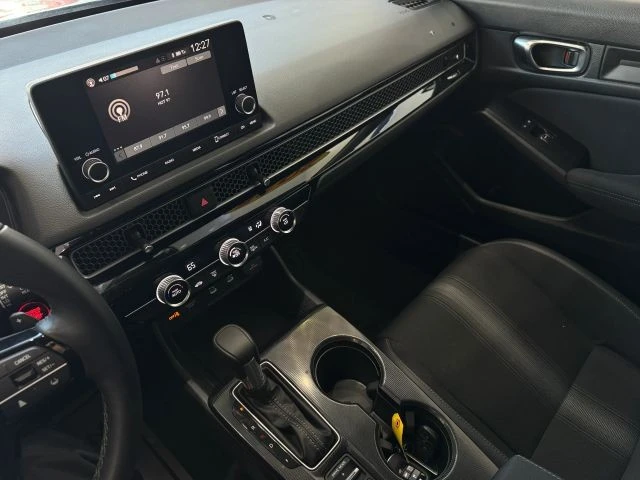 2025 Honda Civic 11th Gen - Image 17 of 21