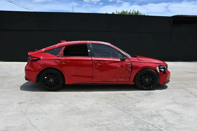 2025 Honda Civic 11th Gen - Image 6 of 16