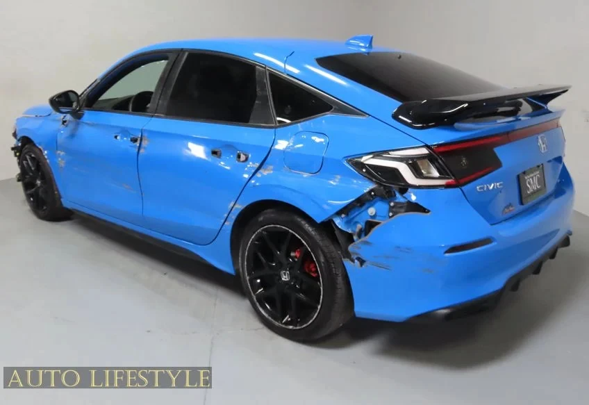 2025 Honda Civic 11th Gen - Image 7 of 31