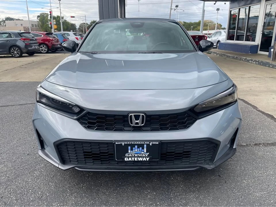 2025 Honda Civic 11th Gen - Image 2 of 20