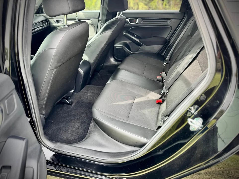 2025 Honda Civic 11th Gen - Image 10 of 13