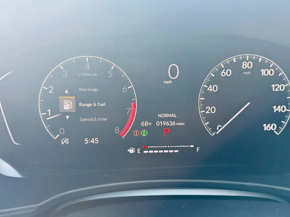 2025 Honda Civic 11th Gen - Image 6 of 8