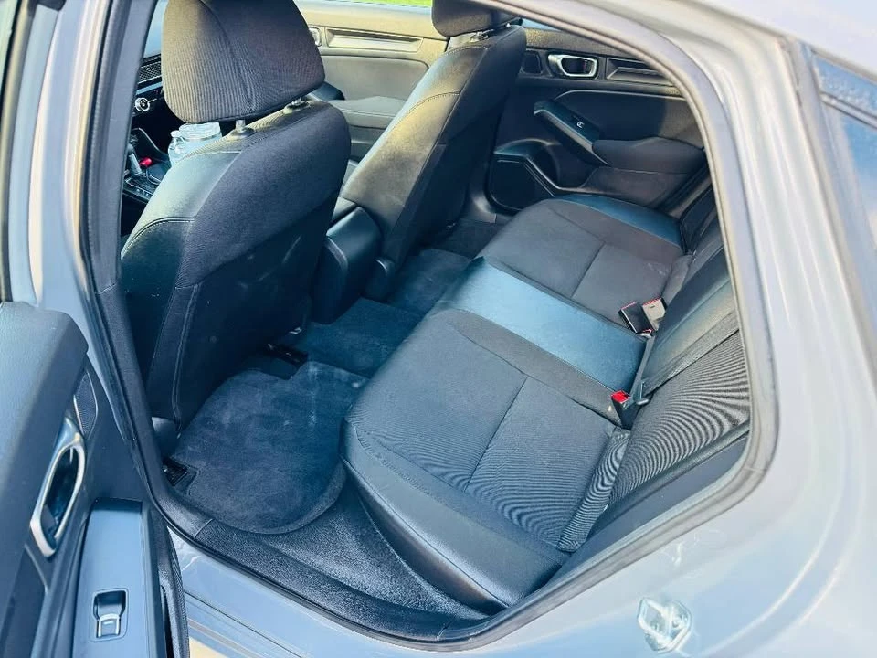2025 Honda Civic 11th Gen - Image 4 of 8