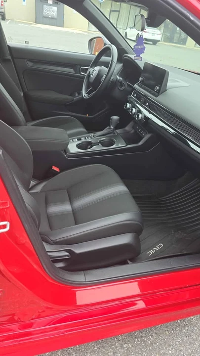 2025 Honda Civic 11th Gen - Image 2 of 14