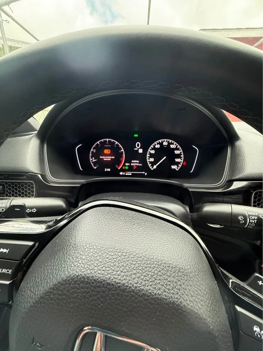2025 Honda Civic 11th Gen - Image 9 of 14