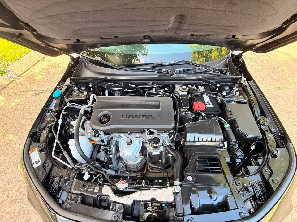 2025 Honda Civic 11th Gen - Image 7 of 9