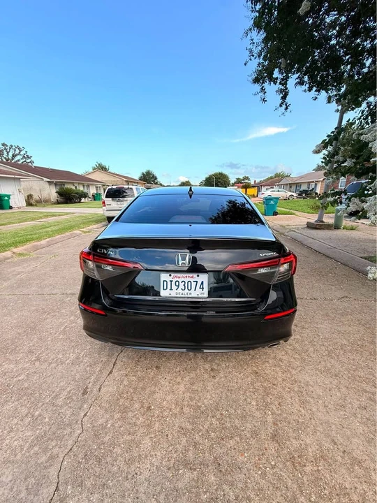 2025 Honda Civic 11th Gen - Image 3 of 9
