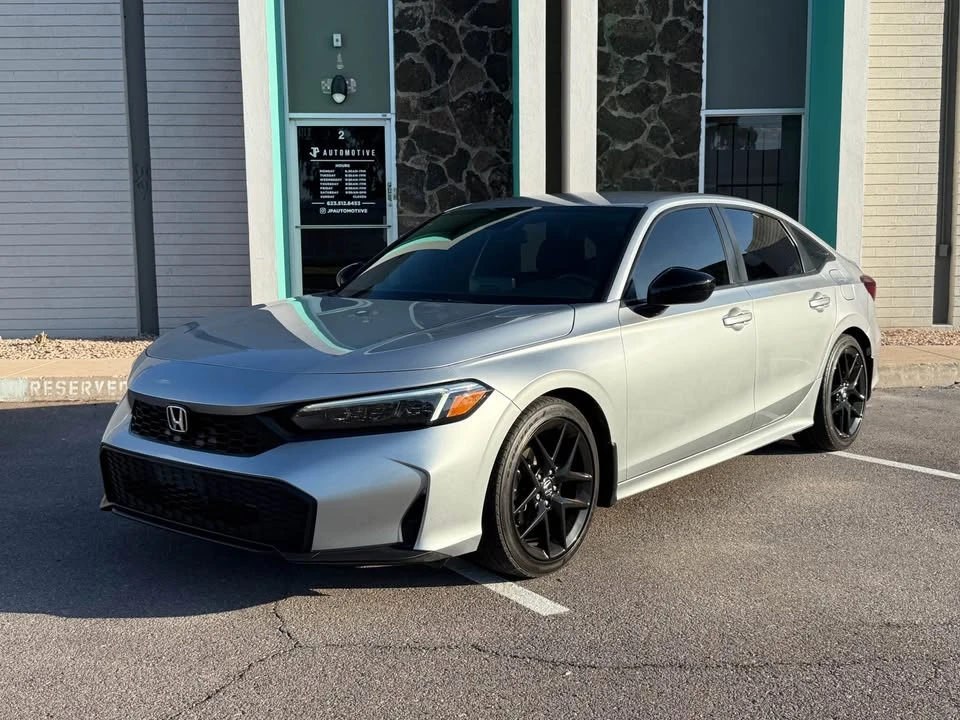 2025 Honda Civic 11th Gen - Image 13 of 13