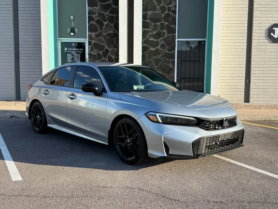 2025 Honda Civic 11th Gen - Image 3 of 13