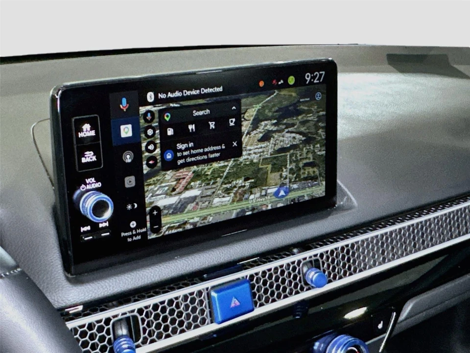 2025 Honda Civic 11th Gen - Image 20 of 31