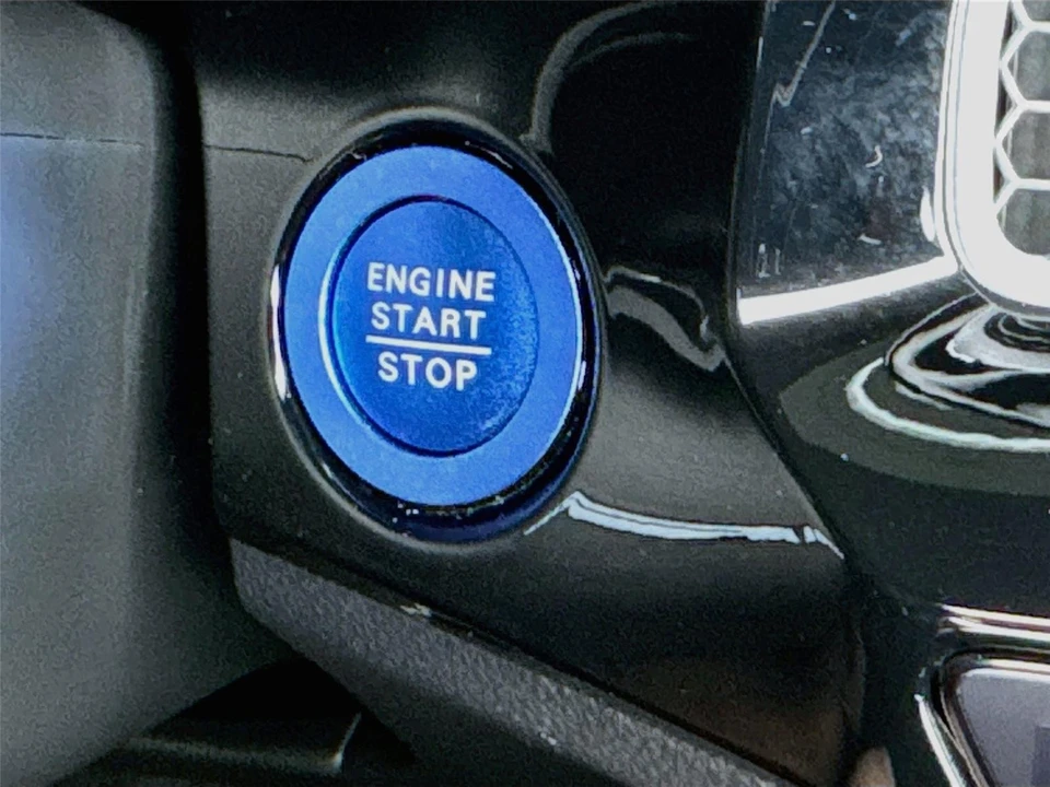 2025 Honda Civic 11th Gen - Image 23 of 31