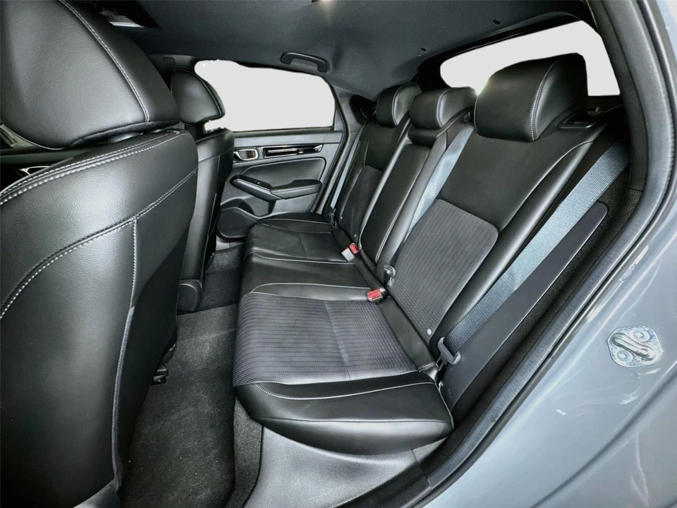 2025 Honda Civic 11th Gen - Image 28 of 31