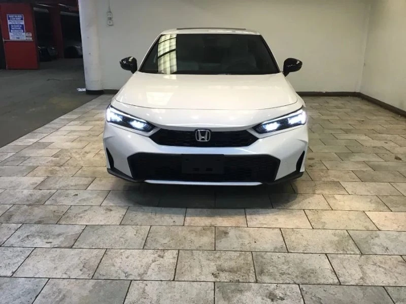 2025 Honda Civic 11th Gen - Image 6 of 12