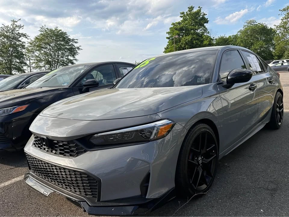 2025 Honda Civic 11th Gen - Image 3 of 8