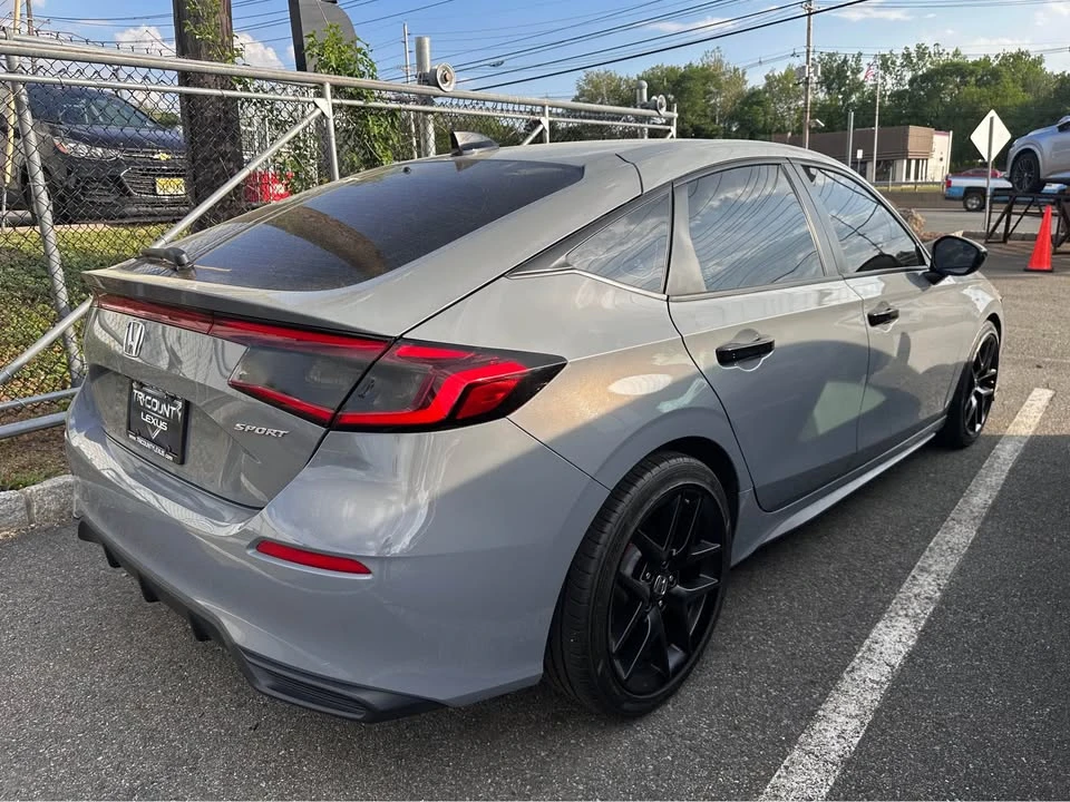 2025 Honda Civic 11th Gen - Image 5 of 8