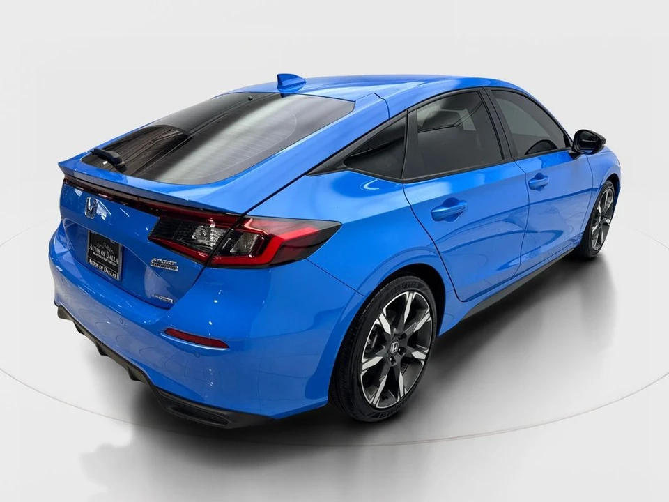 2025 Honda Civic 11th Gen - Image 6 of 31