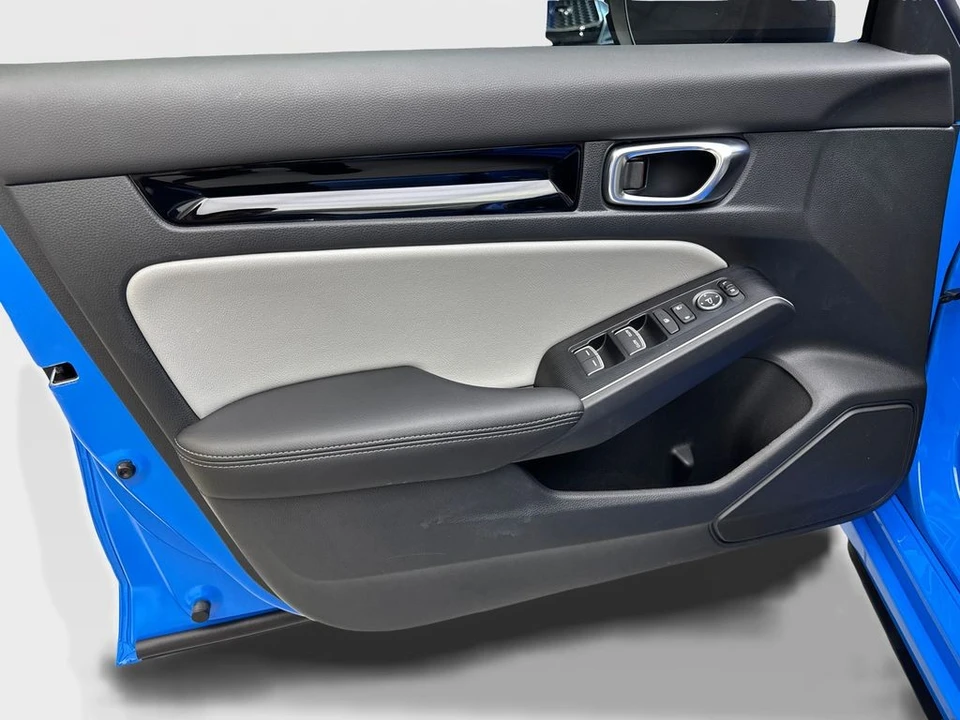 2025 Honda Civic 11th Gen - Image 31 of 31