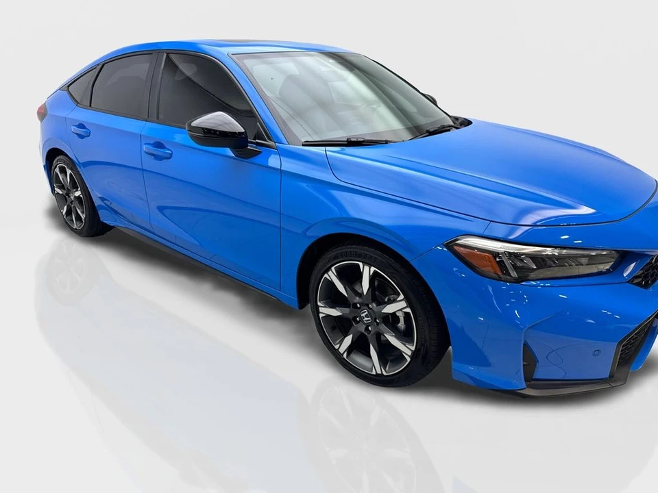 2025 Honda Civic 11th Gen - Image 12 of 31