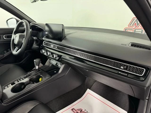 2025 Honda Civic 11th Gen - Image 12 of 12