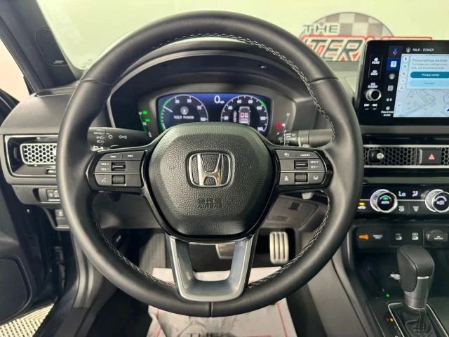 2025 Honda Civic 11th Gen - Image 13 of 21