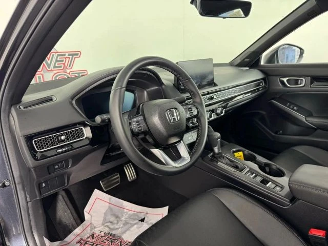 2025 Honda Civic 11th Gen - Image 10 of 12