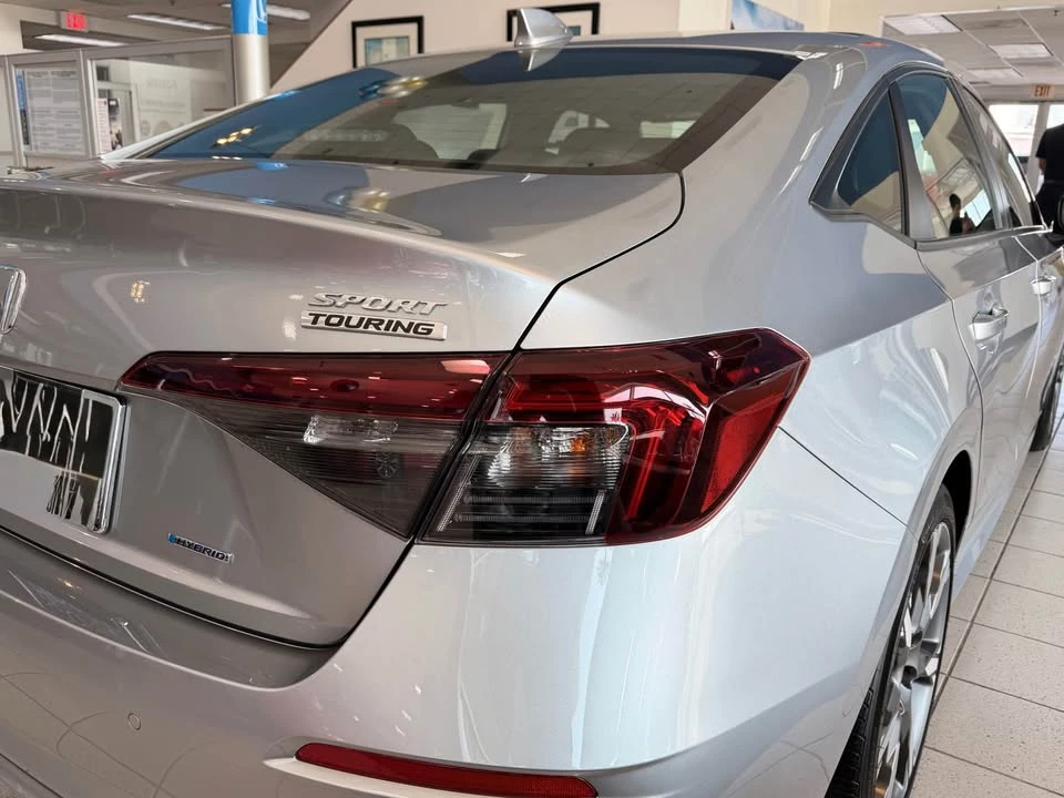 2025 Honda Civic 11th Gen - Image 4 of 7