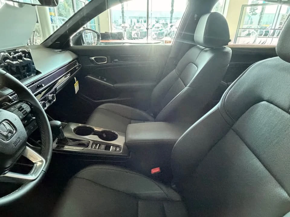 2025 Honda Civic 11th Gen - Image 7 of 7