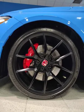 2025 Honda FL5 Civic Type R - Image 2 of 14