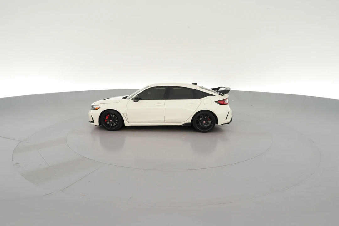 2025 Honda FL5 Civic Type R - Image 26 of 31