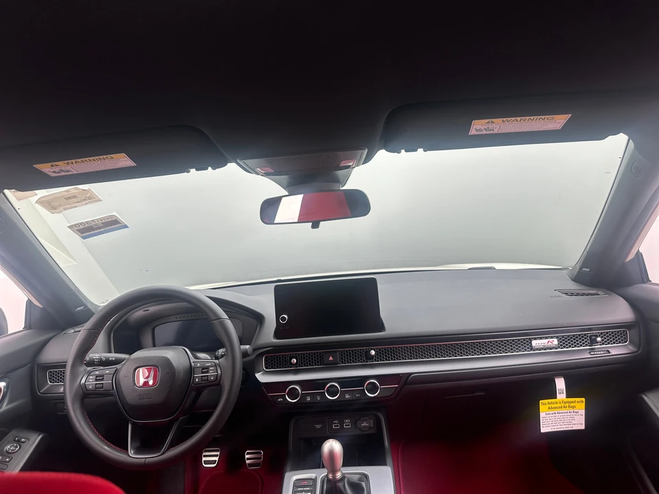 2025 Honda FL5 Civic Type R - Image 4 of 31