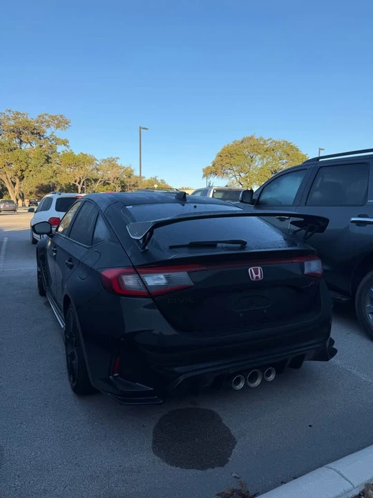 2025 Honda FL5 Civic Type R - Image 3 of 5