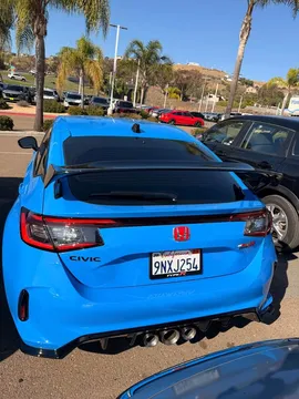 2025 Honda FL5 Civic Type R - Image 2 of 4