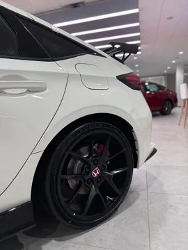 2025 Honda FL5 Civic Type R - Image 4 of 6