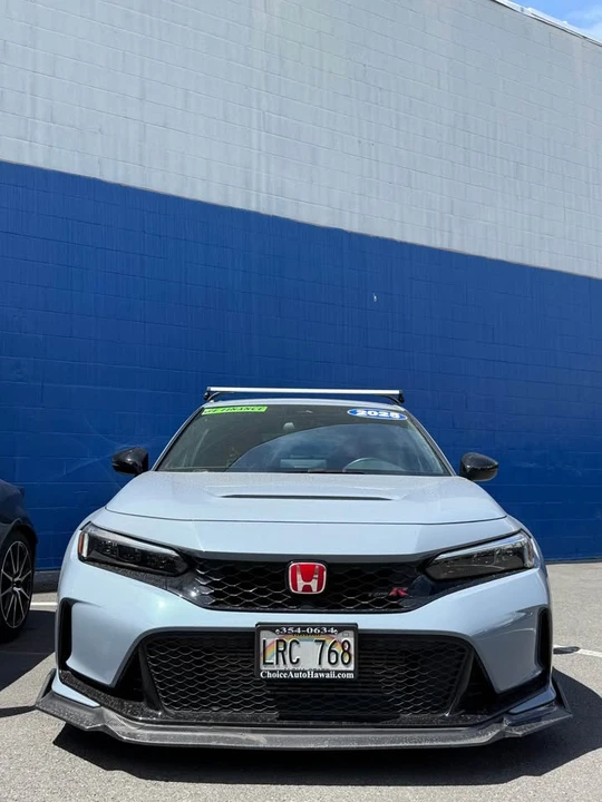 2025 Honda FL5 Civic Type R - Image 2 of 20