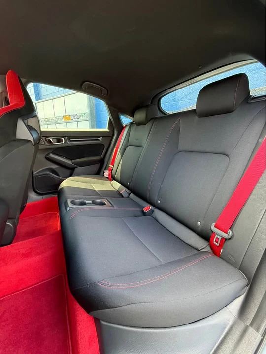 2025 Honda FL5 Civic Type R - Image 10 of 20