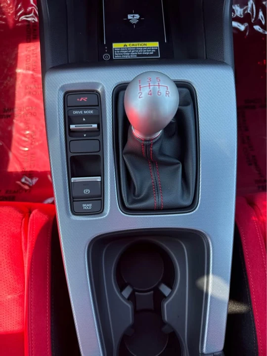 2025 Honda FL5 Civic Type R - Image 13 of 15