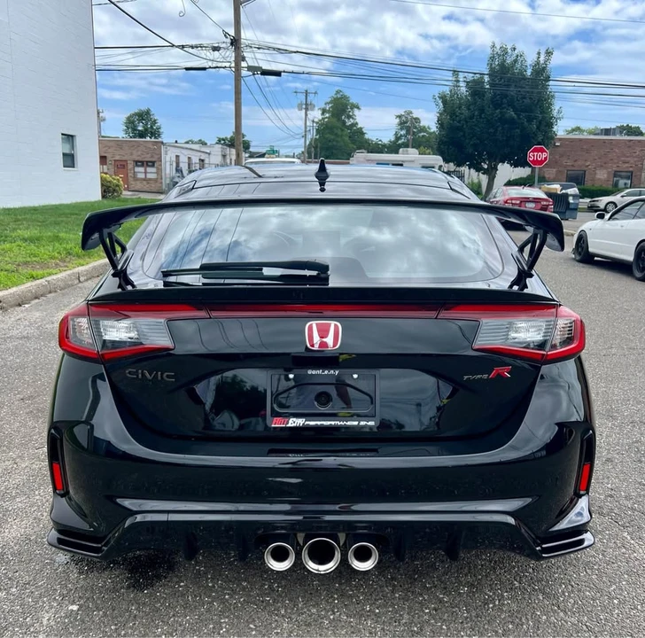 2025 Honda FL5 Civic Type R - Image 4 of 11