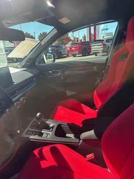 2025 Honda FL5 Civic Type R - Image 3 of 4