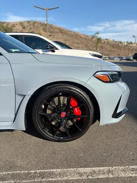 2025 Honda FL5 Civic Type R - Image 4 of 12