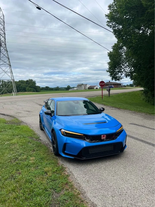2025 Honda FL5 Civic Type R - Image 5 of 10