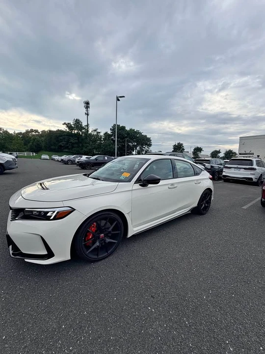 2025 Honda FL5 Civic Type R - Image 1 of 7