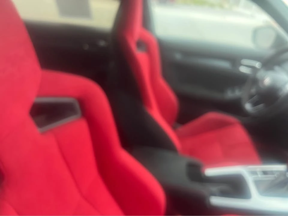 2025 Honda FL5 Civic Type R - Image 11 of 12