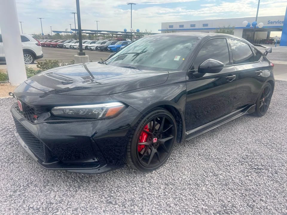 2025 Honda FL5 Civic Type R - Image 1 of 12
