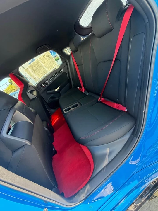 2025 Honda FL5 Civic Type R - Image 13 of 14