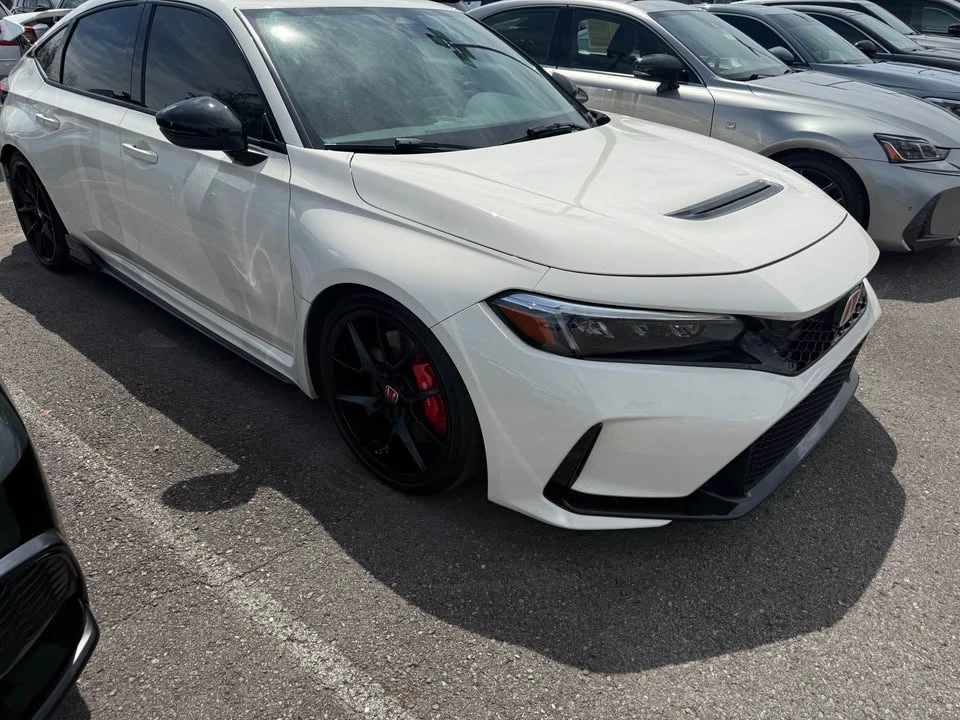 2025 Honda FL5 Civic Type R - Image 3 of 6