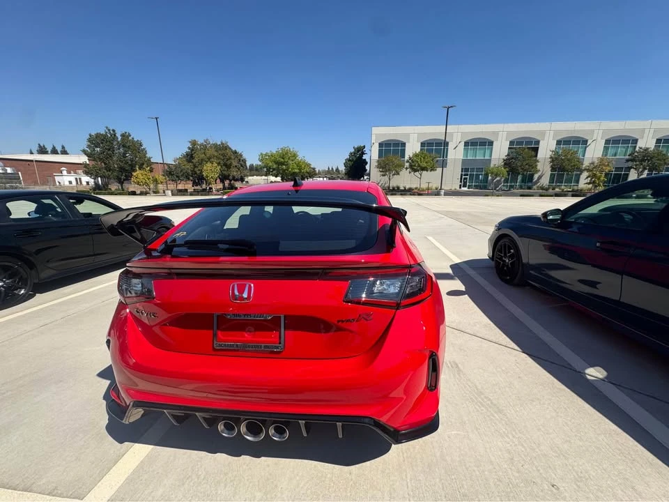 2025 Honda FL5 Civic Type R - Image 5 of 16