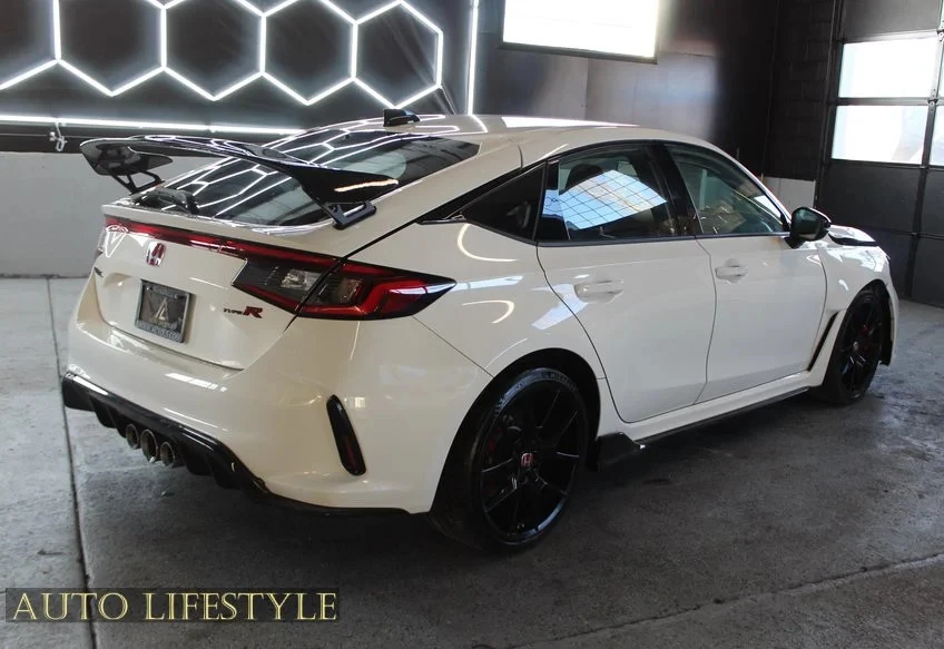 2025 Honda FL5 Civic Type R - Image 7 of 21